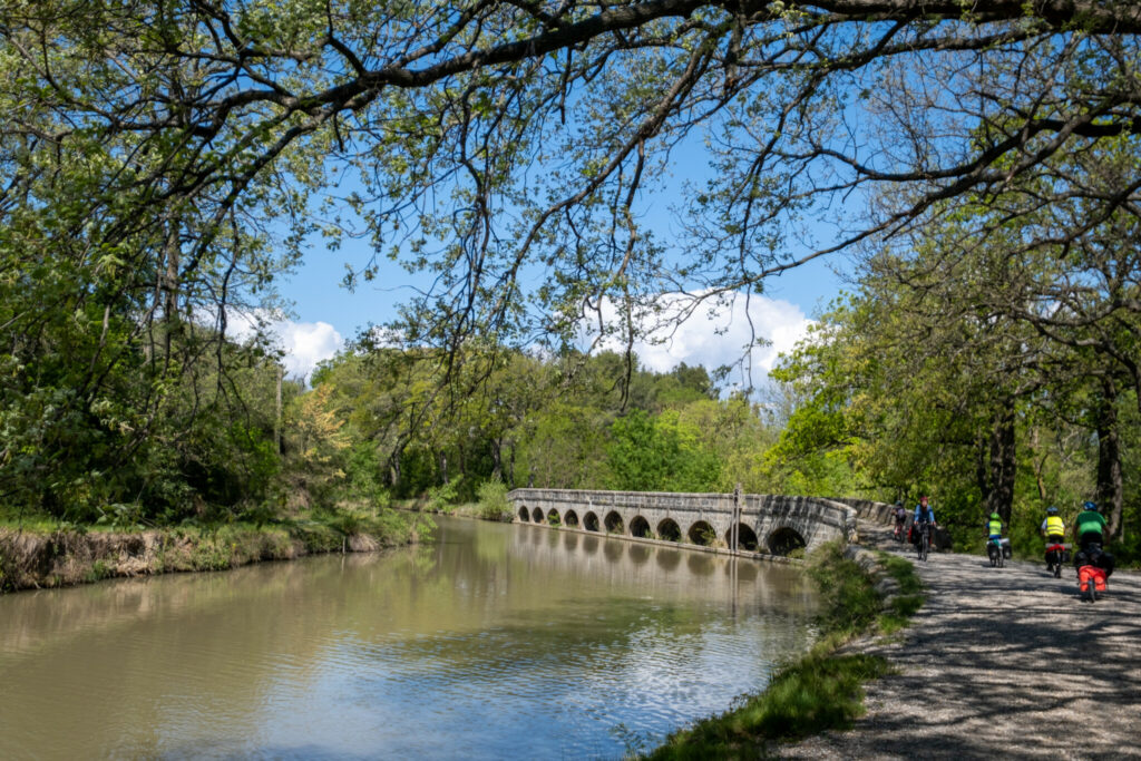 Ouvrages historiques du canal du Midi