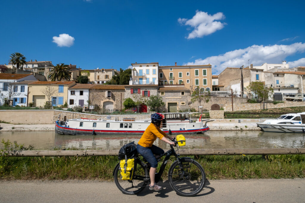 Une semaine à vélo sur le canal du Midi au printemps