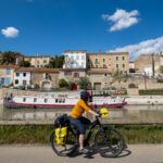 Une semaine à vélo sur le canal du Midi au printemps