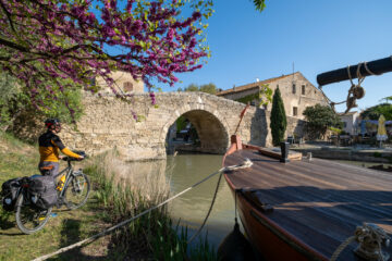 Voyage à vélo sur le Canal du Midi : itinéraire de Carcassonne à Sète